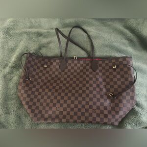 LOUIS VUITTON Authentic Brown
Damier Neverfull PM Shoulder Bag